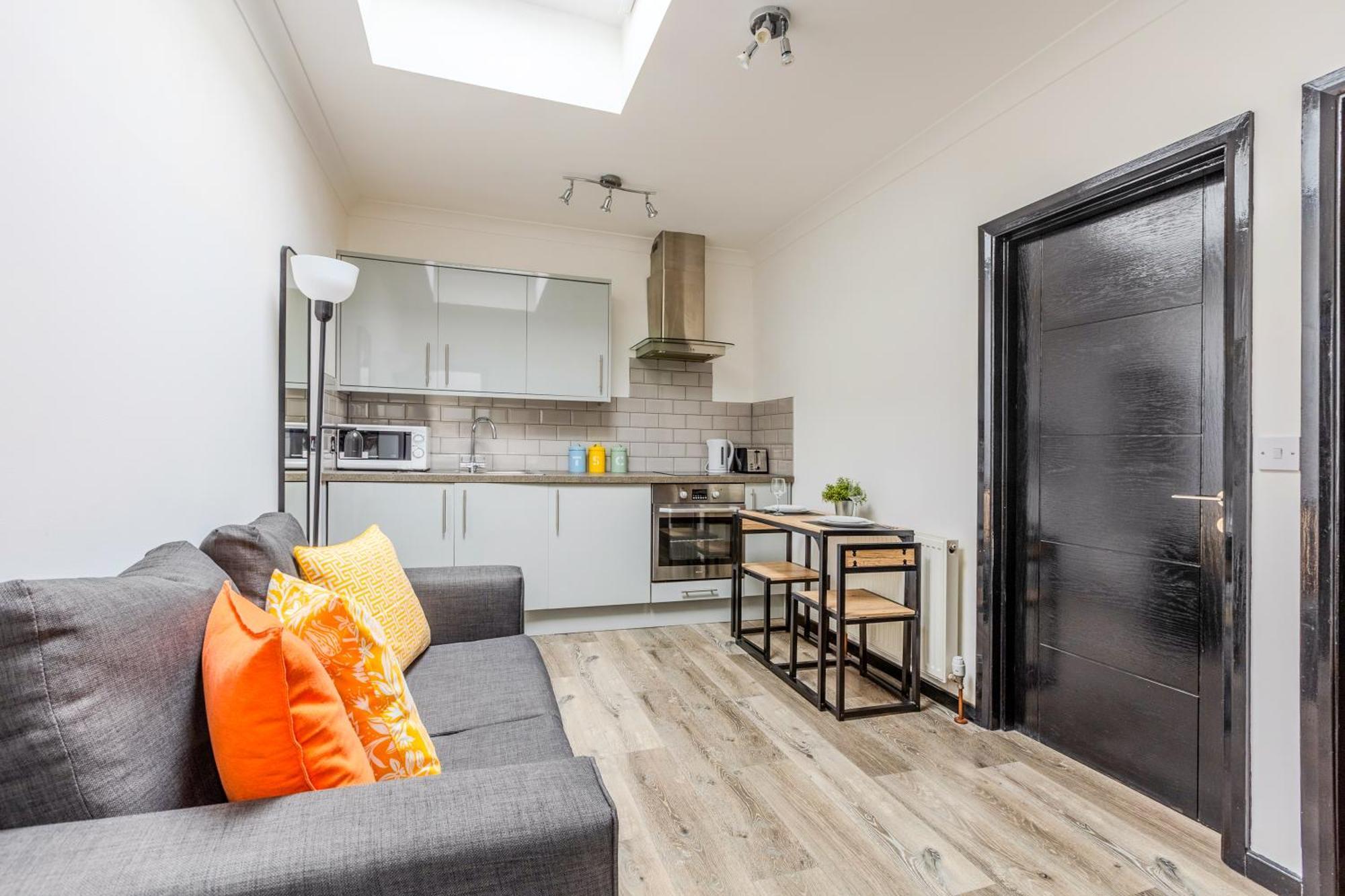 Langdon - Bouverie Place * London