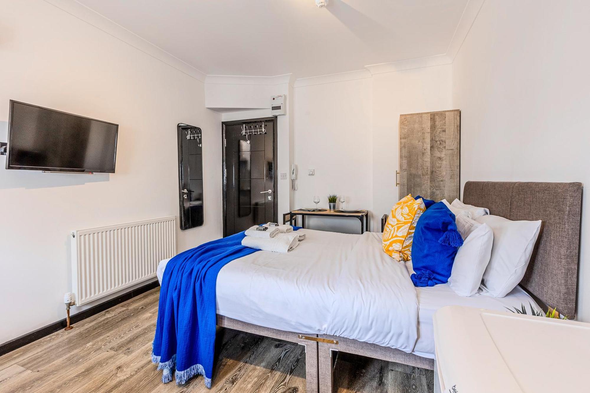 Langdon - Bouverie Place *