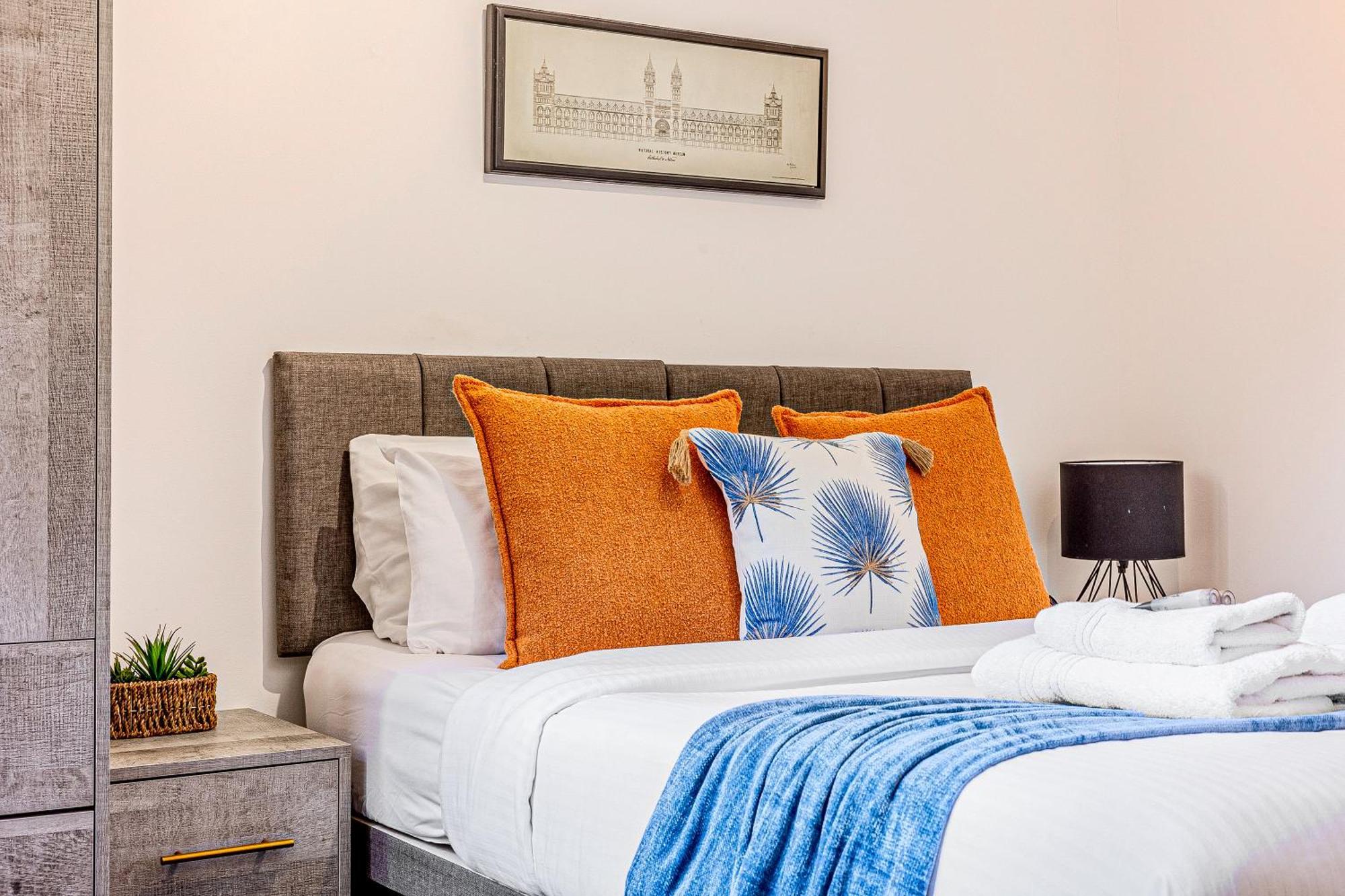 Langdon - Bouverie Place * London