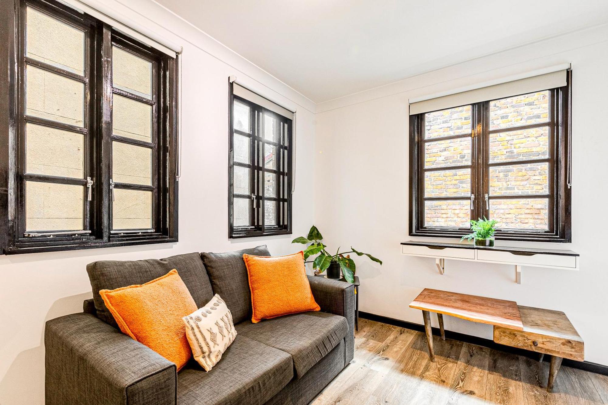 Langdon - Bouverie Place *